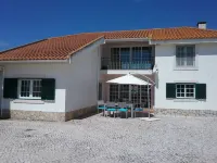 Peaceful villa with private pool and central heating Hotels in Castelo