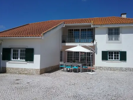 Peaceful villa with private pool and central heating