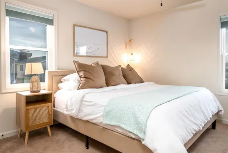 Coastal escape, steps away from the waves!