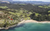 Fantastic Family Holiday Home with Breathtaking Views over Hot Water Beach