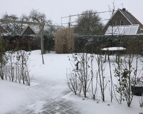 Enjoy a luxury holiday home, close to the IJsselmeer and beach Hotels in Warns