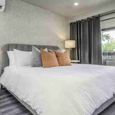 Downtown Waterfront - Beautiful Views! Rooms