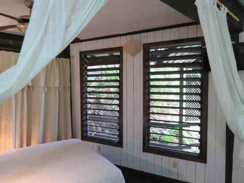 Water Front Casita w pool On Tropical One Acre Estate