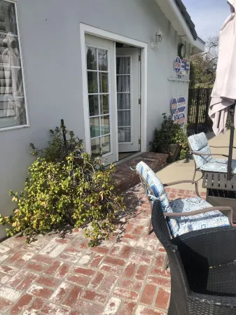 Sprawling Ranch House With Pool Отели рядом с достопримечательностью «Лейк Шервуд»