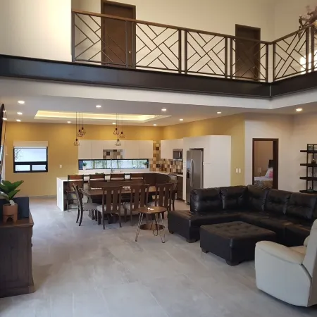 Laguna Shore Thing,  modern beach house w/ private pool, resort, sleeps 20 Отели в г. Rocky Point