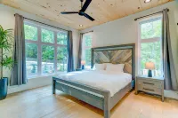 New/Modern Rustic/Mins. to Blue Ridge/Spacious/Hot Tub