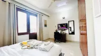 BluO 1BHK Defence Colony Market - Lift, Balcony