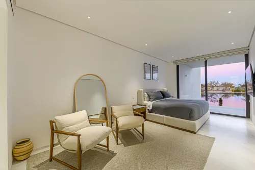 Spacious 3-bedroom apartment with WiFi, AC in beautiful San José del Cabo