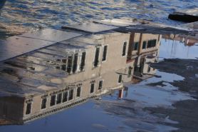 Beautiful new apartment, Air conditioning, Wi-fi free, Canal view.