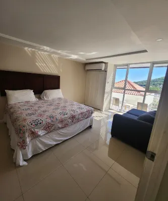 Island Getaway Condo Bayside Portmore Jamaica Hotel a 