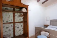 Vacation Cottage La Vigna with Pool