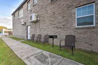 해변까지 도보 거리: 데크 있는 바람이 잘 통하는 갤버스턴 아파트!