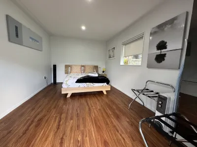 Auckland's Urban Escape - Central, Connected & Comfortable Hotel di Mount Eden