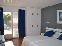 Hotel Cadaqués1962 by Fimedhotels فنادق في كاداكيس