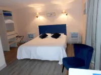 Logis Hôtel la Demeure du Perron Hotels in Teurthéville-Bocage