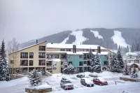 An303 Anaconda 3 Bedroom Condo