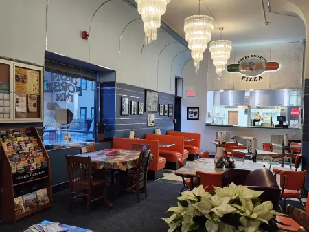 Historic Iron Horse Inn - Deadwood