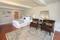 Calderwood Inn Hotels in Healdsburg