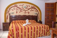 Hotel Colonial Hotels in Manzanillo