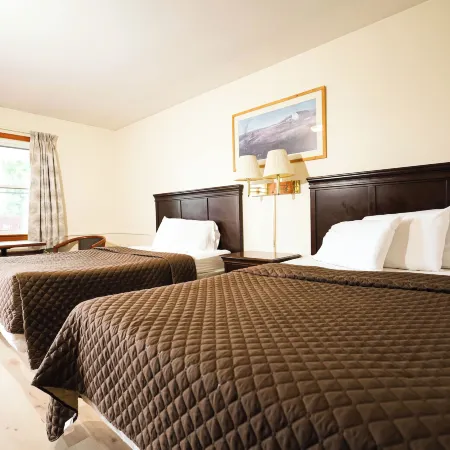 Chatham Travel Lodge