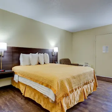 Continental Inn - Charlotte Hotels near Tryon Mall