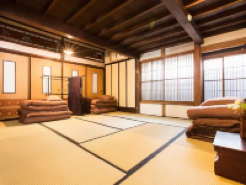 Guest House Kura Hotels in Suzaka