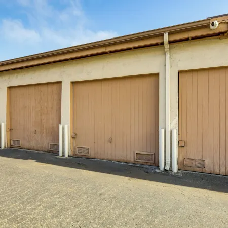 2 Mi to Beaches: Condo w/ Patio in Port Hueneme!