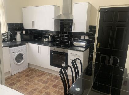 6 Bedroom Chorlton Townhouse