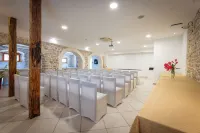 Boutique Hotel Kaštel - Разрешено размещения с домашними животными
