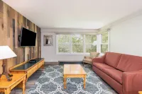 Mountainside Inn 113 by Alpine Lodging Telluride