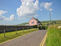 Cliff Farm No 2 Cottage Hotels in Bridport