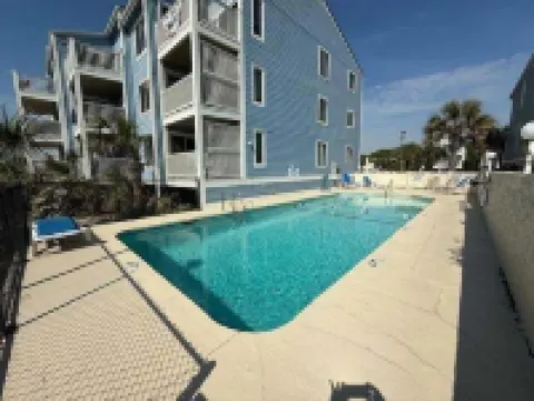 Shores of Surfside I - 205 2 Bedroom Home by RedAwning Hotels in Surfside Beach