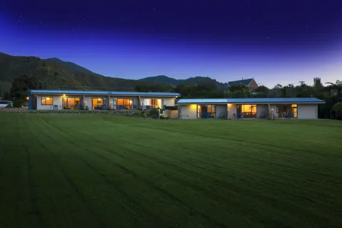 Bay Vista Waterfront Motel Hotel a Waikawa