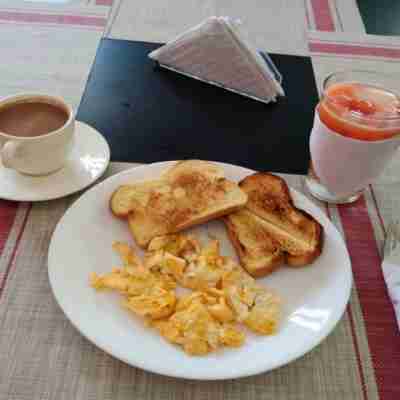 Ayenda Rm Dining/Meeting Rooms