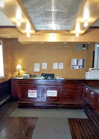 Alaskan Motel Отели в г. Фокс Крик