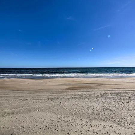 Coastal Home w/ Community Pool < 2 Miles to Beach!