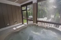 Beacon Villas at Corolla Light Resort by Kees Vacations - Bathtub