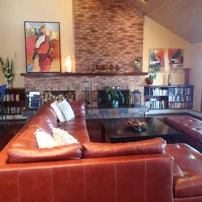 A View of the Lake Bed & Breakfast โรงแรมใกล้ทะเลสาบโอคานาแกน