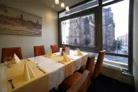 Hotel Central - breakfast