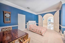 Lanai and Pool Elegant Villa in Winter Haven!