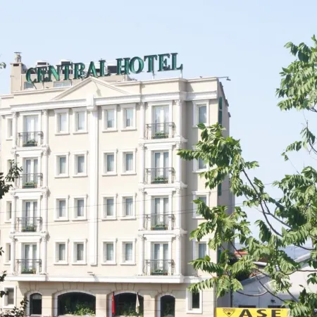 Central Hotel
