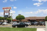 Winnemucca Inn & Casino - parking
