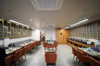 Aceotel Select Aria, Bhopal