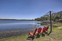 Lakefront Nature Escape! Cabin in Keystone Heights - parking