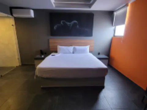 4Play Motel Hoteles en El Marqués