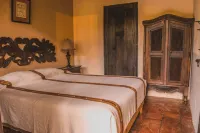 Hotel Toliman Hotels in San Antonio Palopó
