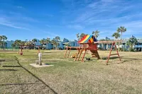 Pool & Beach Access: 'Sunnyside 55' in PCB! - Wifi