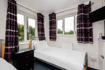 Chris's Motel Hoteles en Wycombe