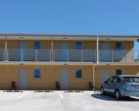 Stopforths Premium Accommodation Hotels in Hokitika