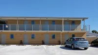 Stopforths Premium Accommodation Hotels in Seaview